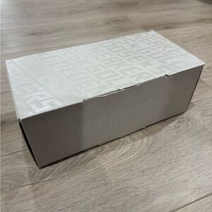 Golden Goose empty men shoe box